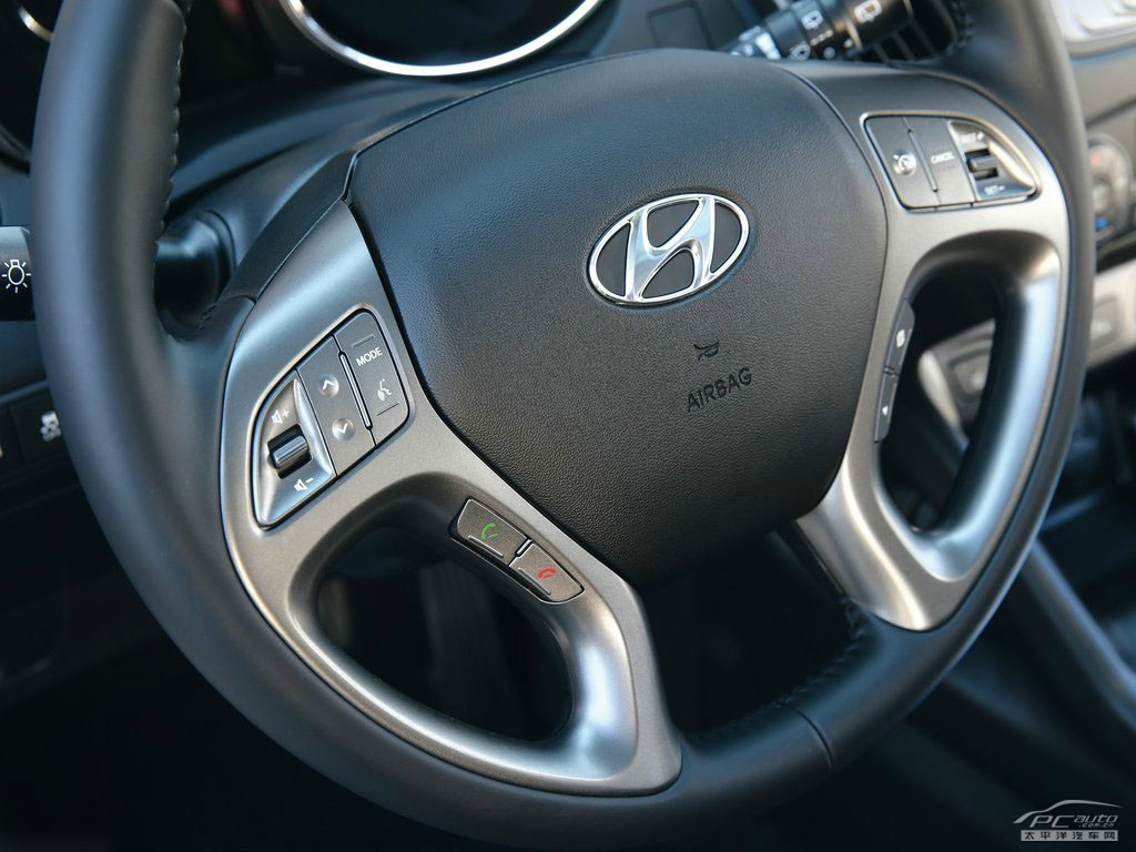 途勝(海外)內飾高清大圖