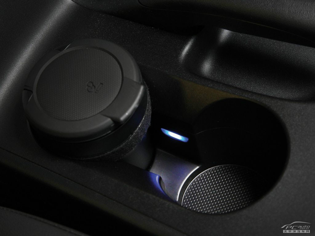 途勝(海外)內(nèi)飾高清大圖