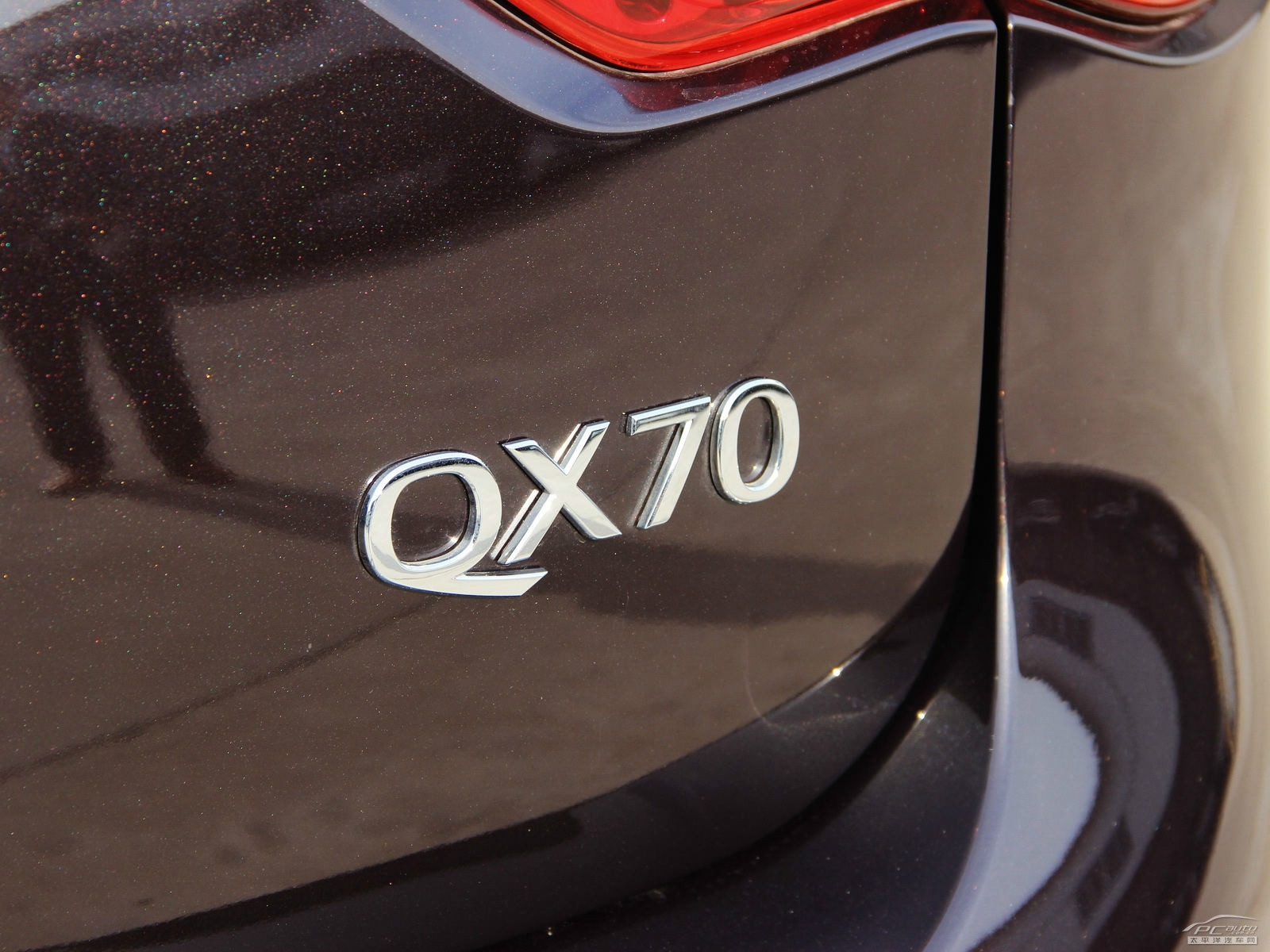 英菲尼迪QX70外觀高清大圖