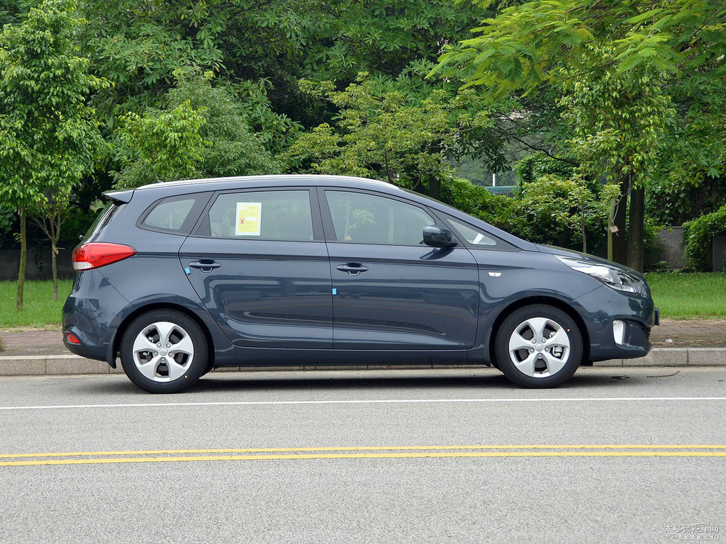 新港藍(lán)新佳樂整車外觀外觀圖片