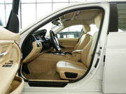 2014款 328Li 時(shí)尚型 2014款 328Li 時(shí)尚型