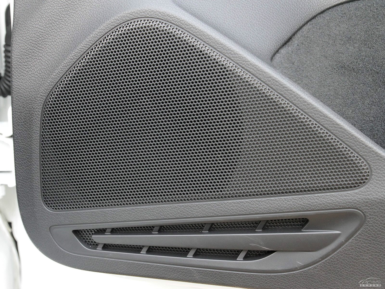 高爾夫(進(jìn)口)內(nèi)飾高清大圖