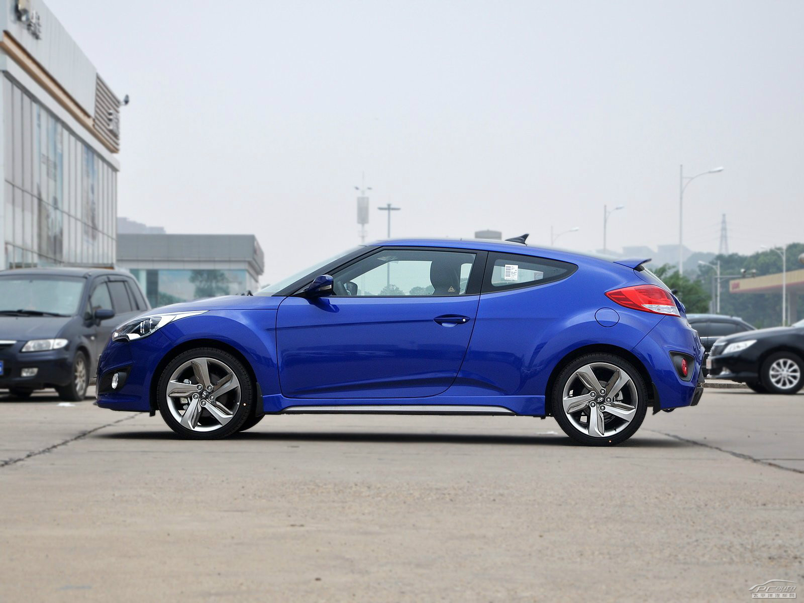 Veloster外觀高清大圖