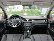 2012款 1.5L MT 尊逸運(yùn)動(dòng)型 2012款 1.5L MT 尊逸運(yùn)動(dòng)型