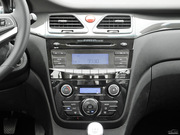 2012款 1.5L MT 尊逸運(yùn)動(dòng)型 2012款 1.5L MT 尊逸運(yùn)動(dòng)型