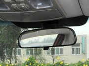 2012款 1.5L MT 尊逸運(yùn)動(dòng)型 2012款 1.5L MT 尊逸運(yùn)動(dòng)型