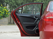 2012款 1.5L MT 尊逸運(yùn)動(dòng)型 2012款 1.5L MT 尊逸運(yùn)動(dòng)型