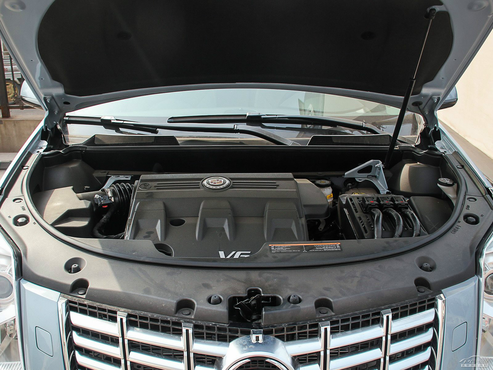 凱迪拉克SRX細(xì)節(jié)高清大圖