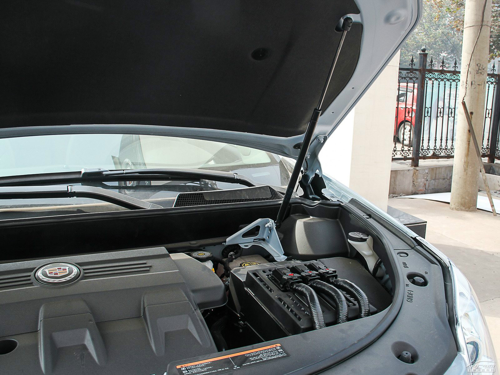 凱迪拉克SRX細(xì)節(jié)高清大圖