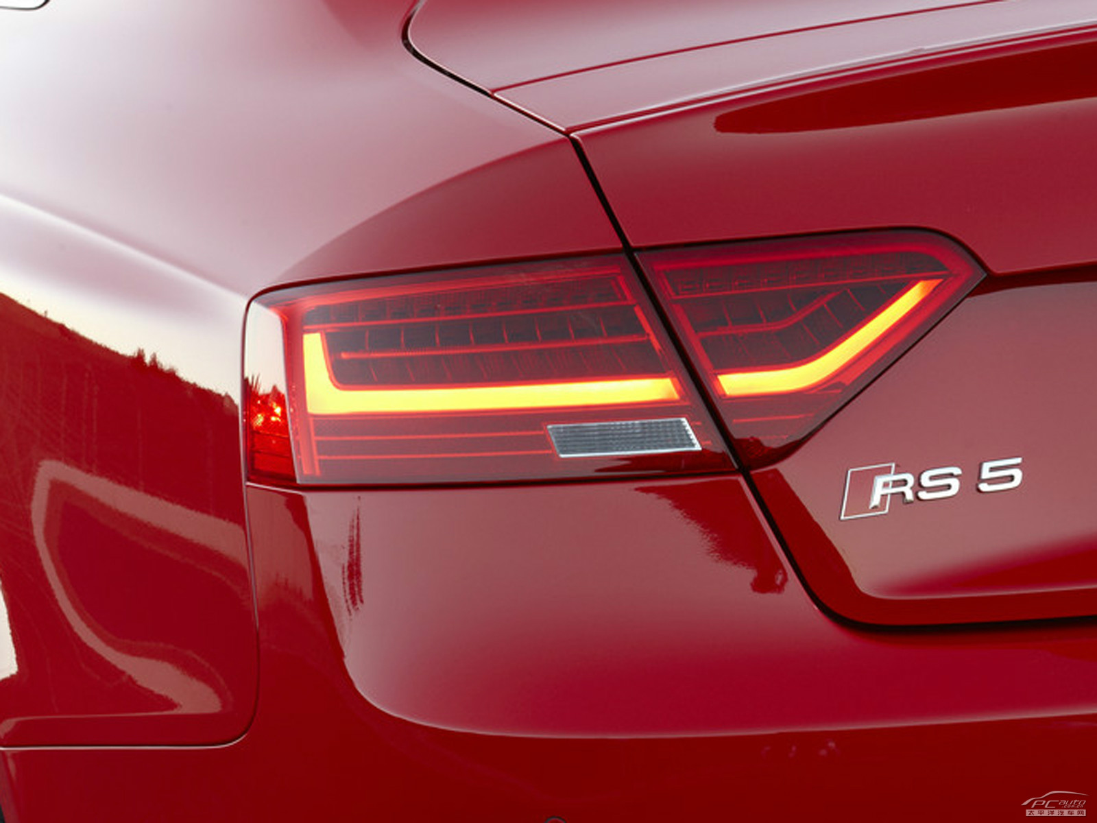 奧迪RS 5外觀高清大圖