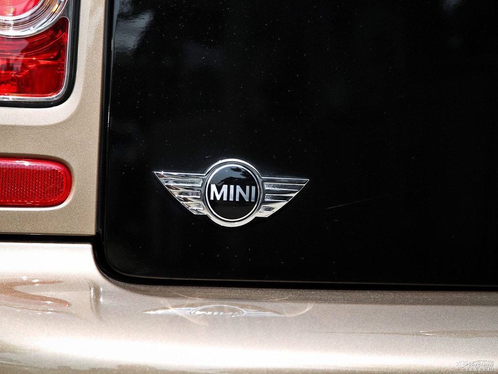 ҹMINI CLUBMAN܇β^DƬ