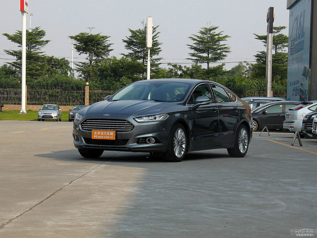 魅影灰蒙迪歐整車外觀外觀圖片