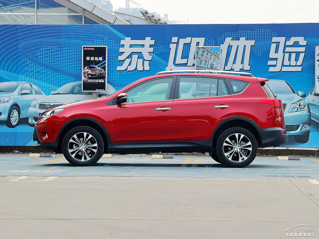 RAV4榮放外觀高清大圖