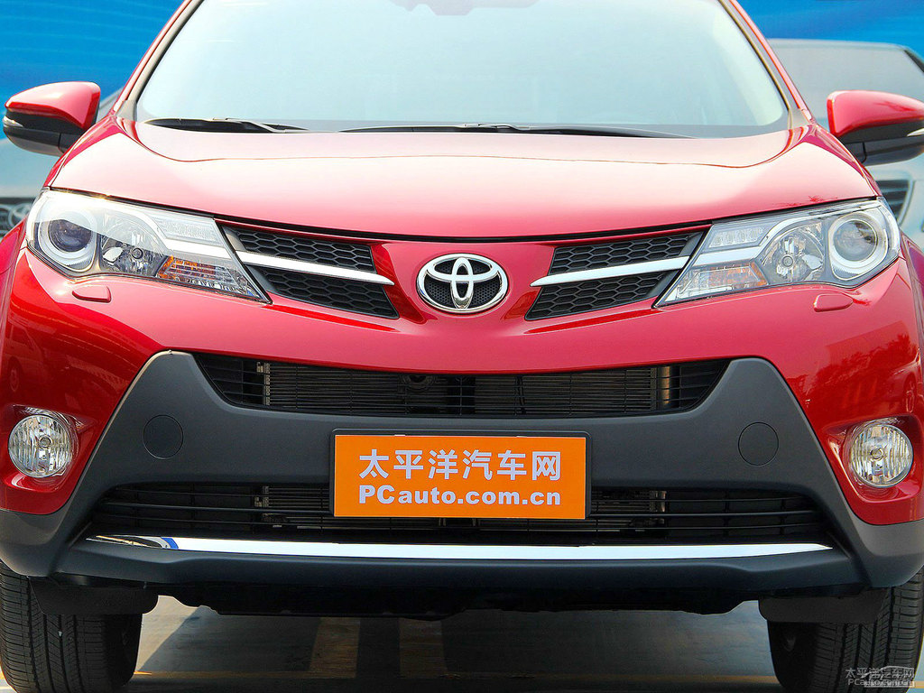 紅云母色RAV4榮放車頭外觀圖片