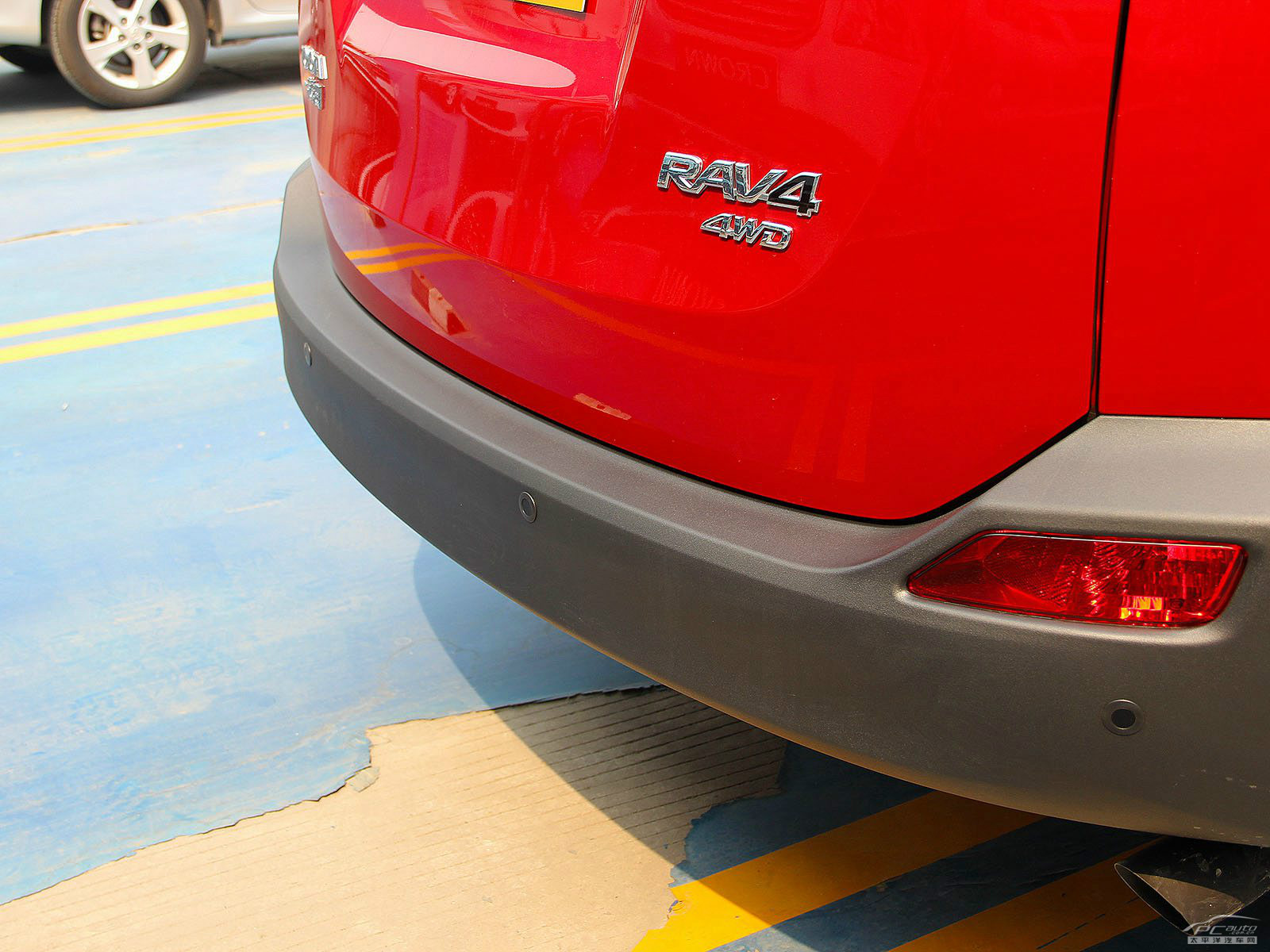 RAV4榮放外觀高清大圖