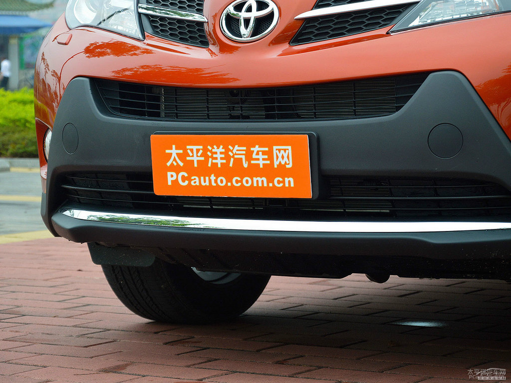橙色RAV4榮放車頭外觀圖片
