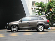 2013款 2.4L 7座 汽油 豪華版 國IV 2013款 2.4L 7座 汽油 豪華版 國IV