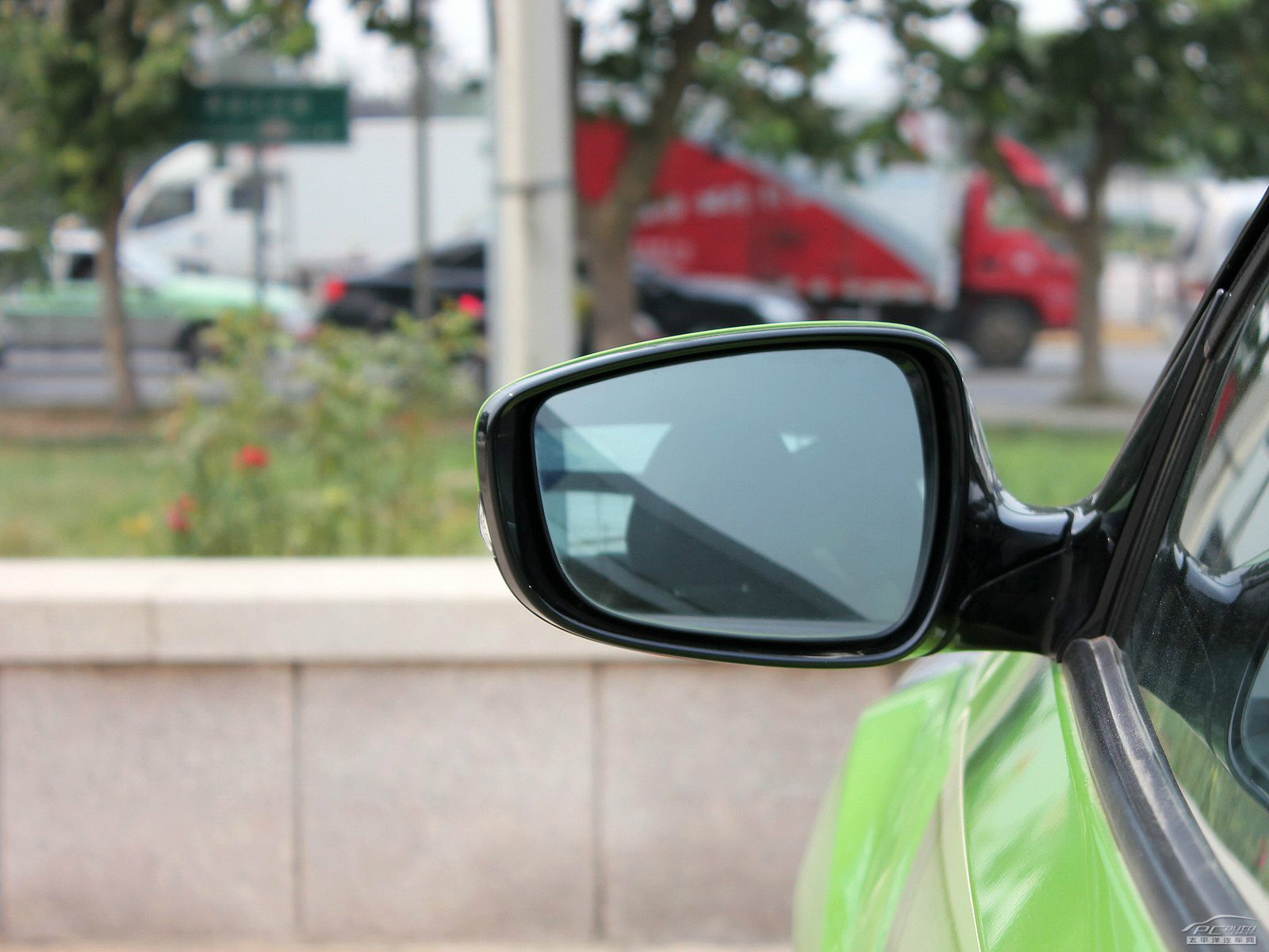 Veloster外觀高清大圖