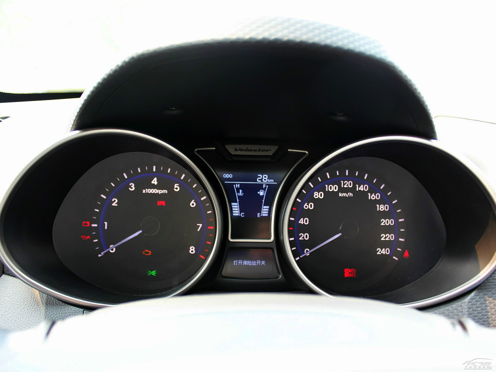 Veloster內(nèi)飾高清大圖