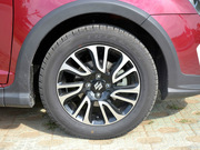 2013款 1.5L 手動20周年限量版 2013款 1.5L 手動20周年限量版