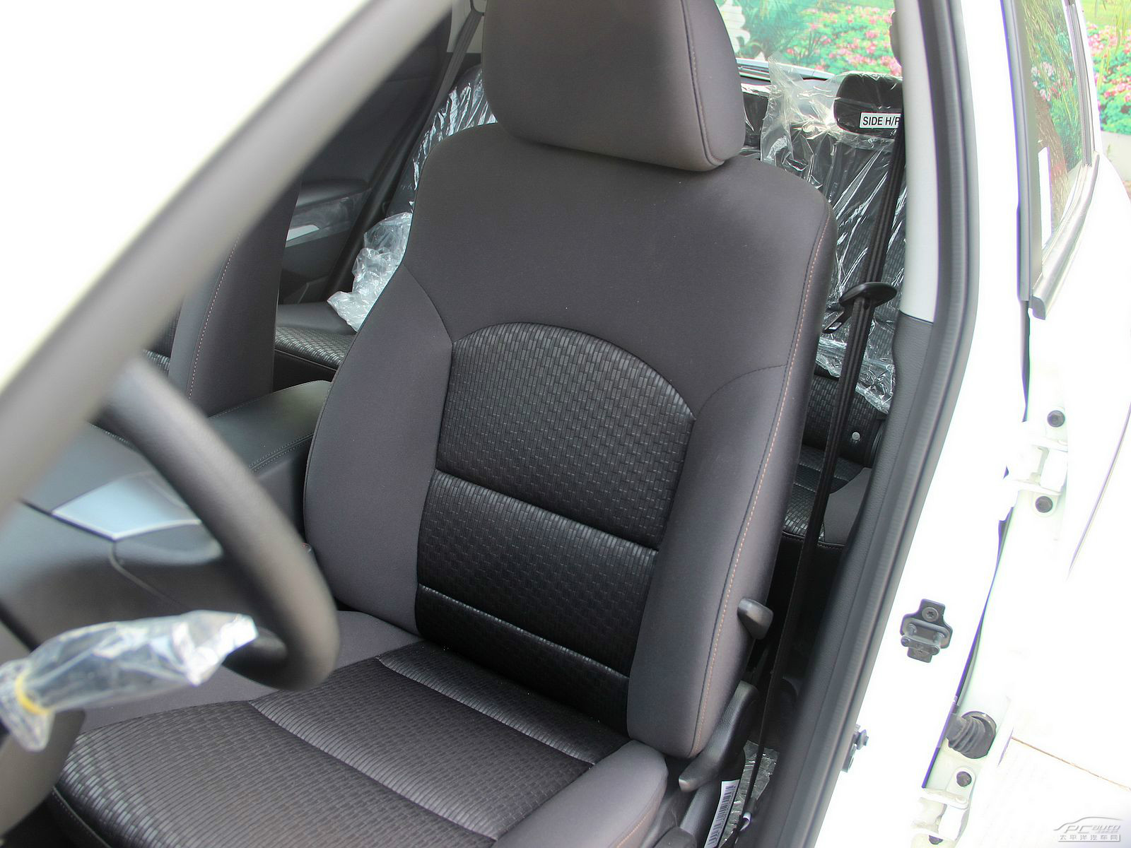 柯蘭多Korando內(nèi)飾高清大圖