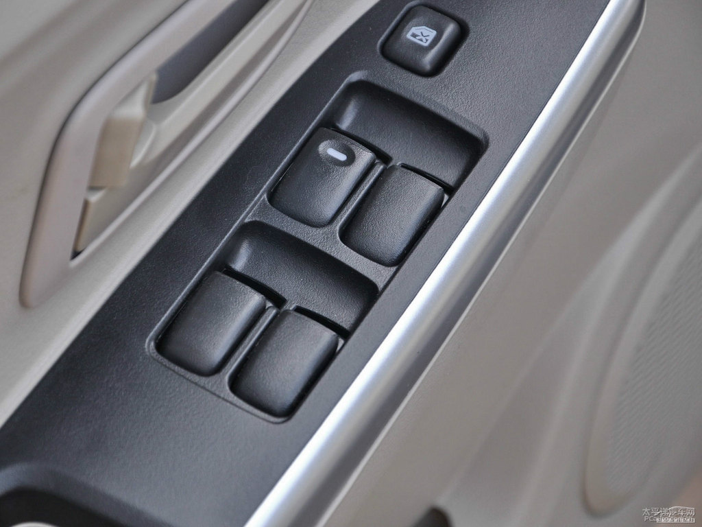 \ϻV3␂܇(ni)DƬ