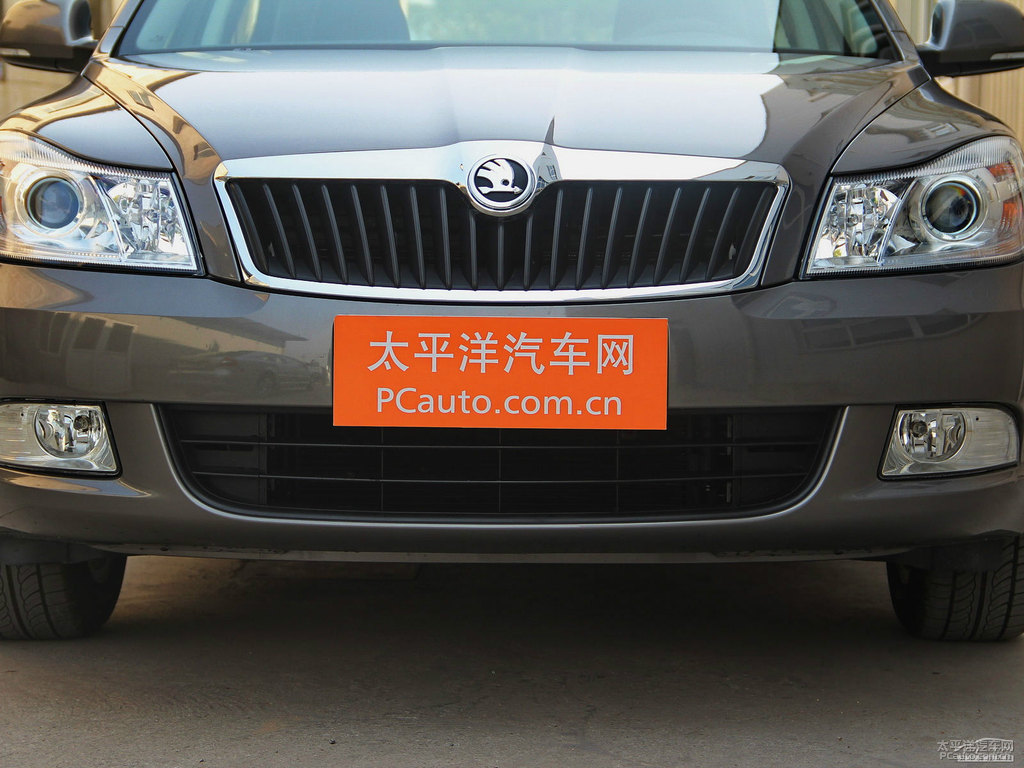 鐳射灰明銳車頭外觀圖片