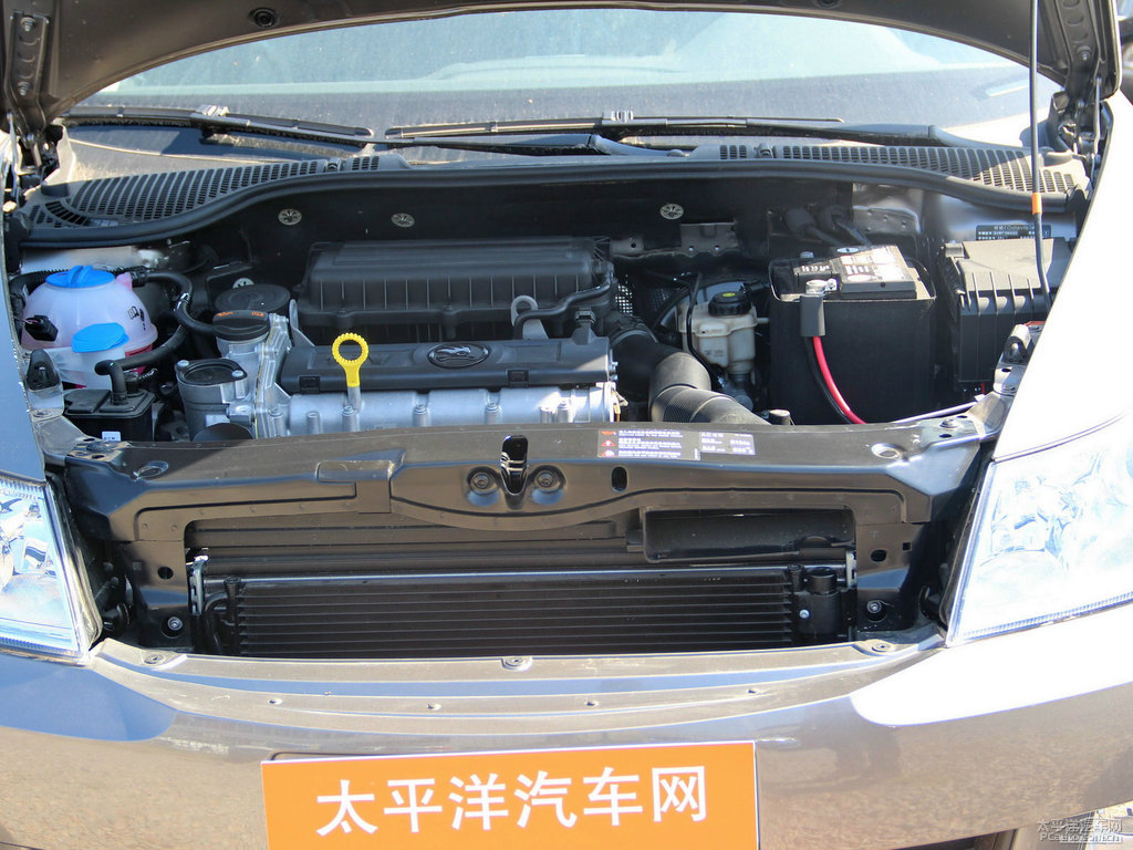鐳射灰明銳發(fā)動(dòng)機(jī)其它細(xì)節(jié)圖片