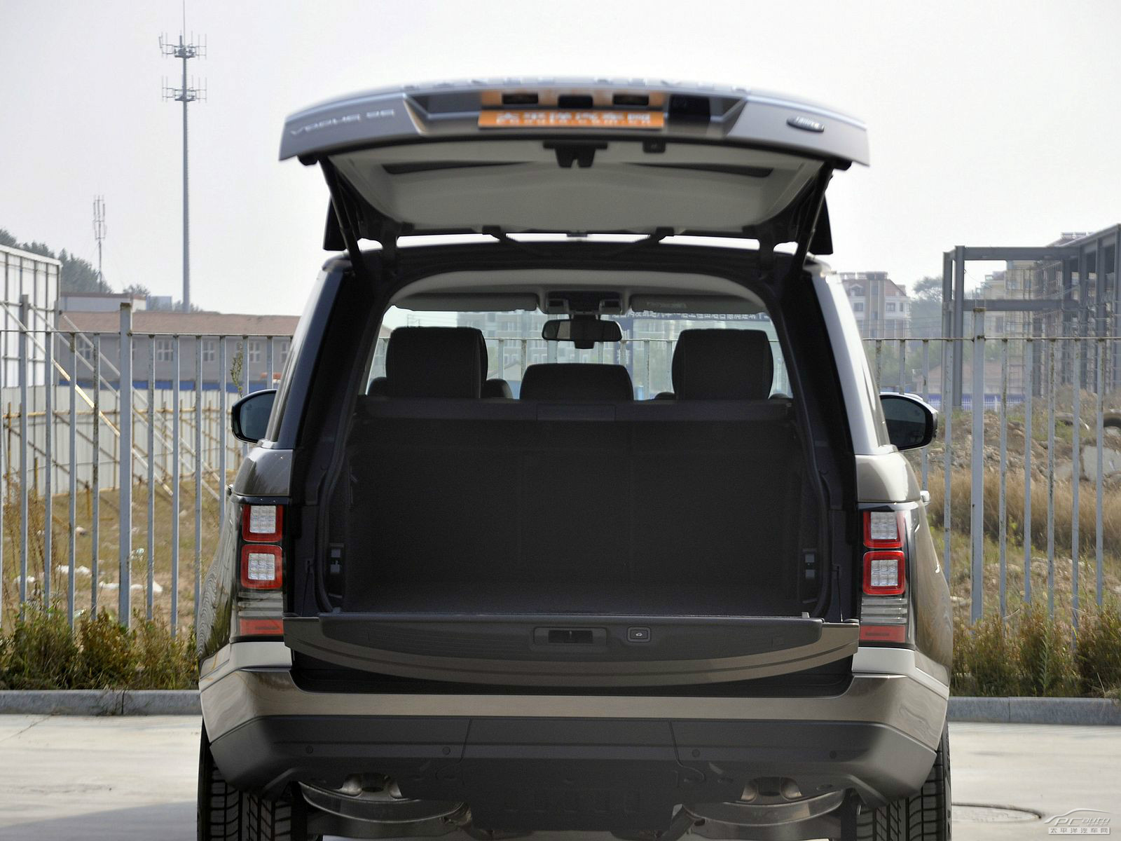 攬勝空間高清大圖