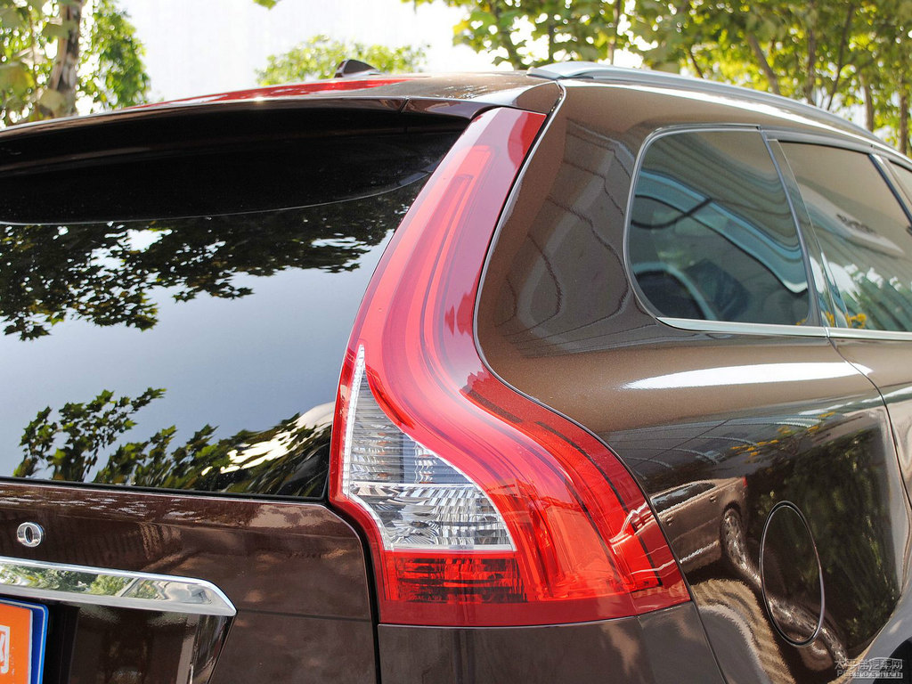 ɫ֠XC60(M(jn))܇(ch)β^DƬ