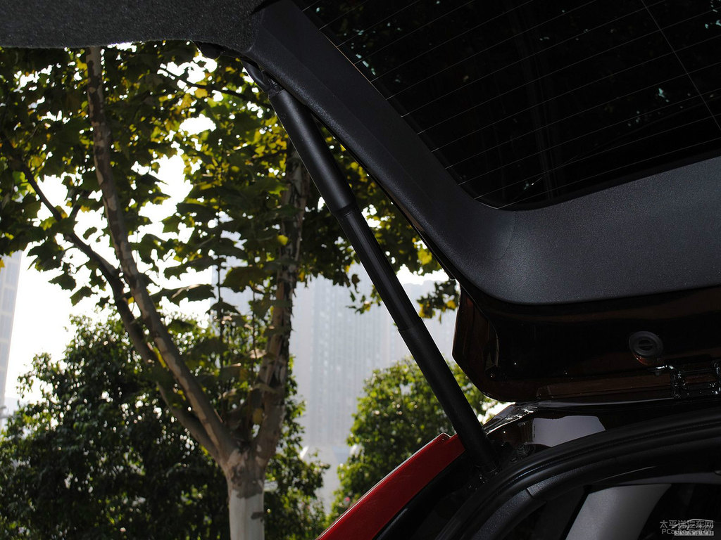 ɫ֠XC60(M(jn))gDƬ
