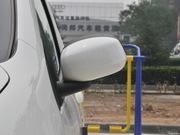 2013款 1.0L 手動進(jìn)取型 2013款 1.0L 手動進(jìn)取型