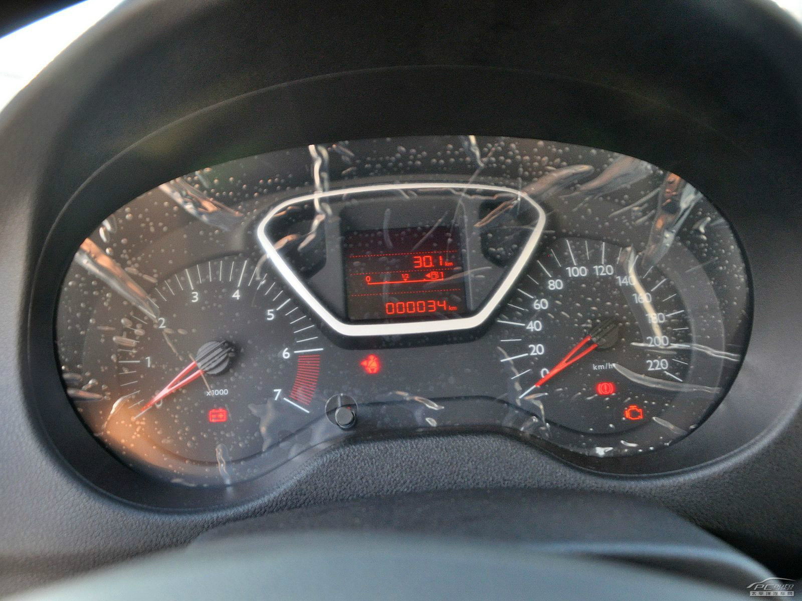 全新愛麗舍內(nèi)飾高清大圖