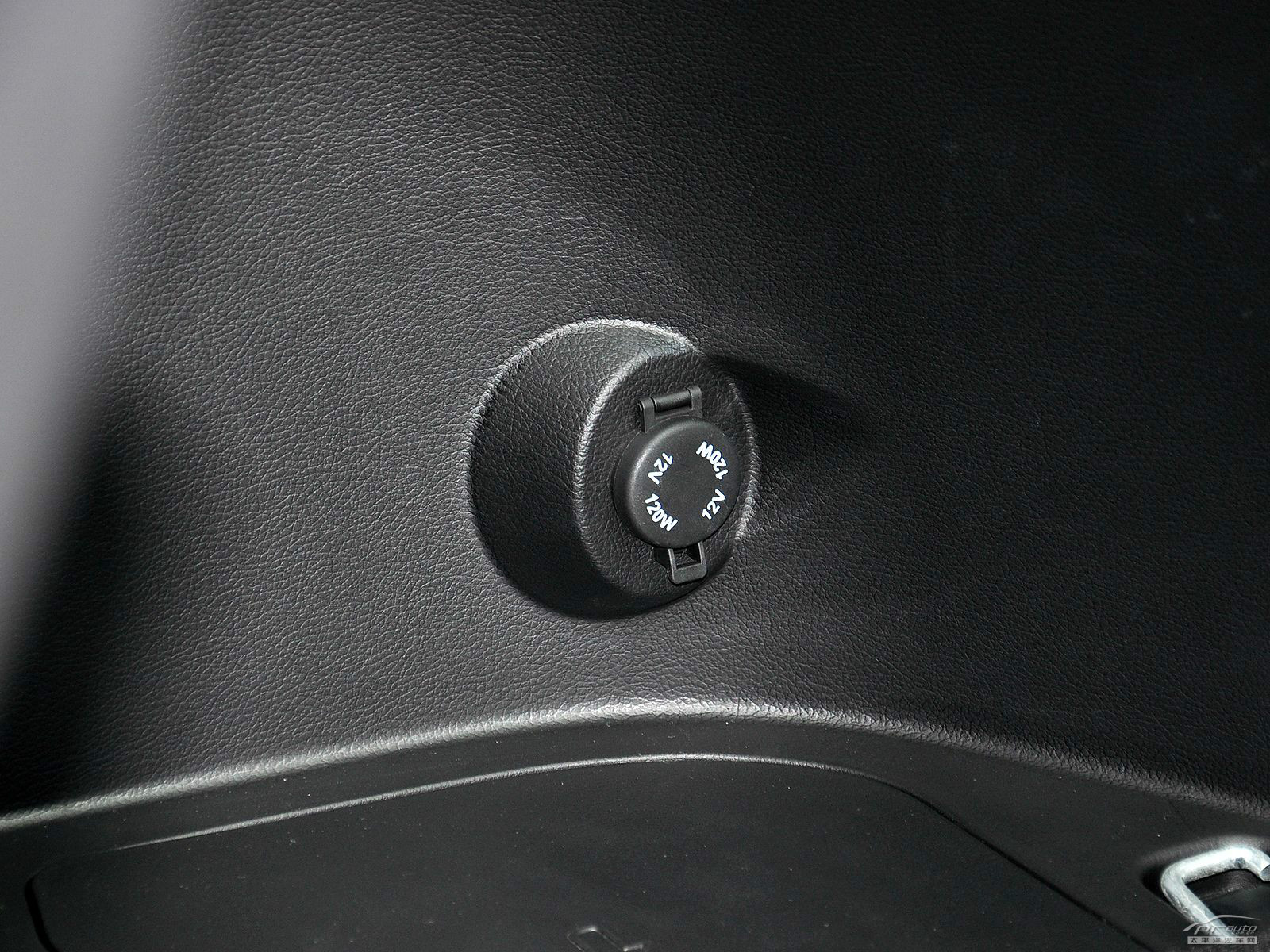 柯蘭多Korando內飾高清大圖