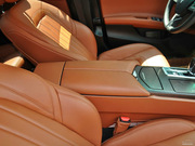 2013款 3.0T 標(biāo)準(zhǔn)型 2013款 3.0T 標(biāo)準(zhǔn)型