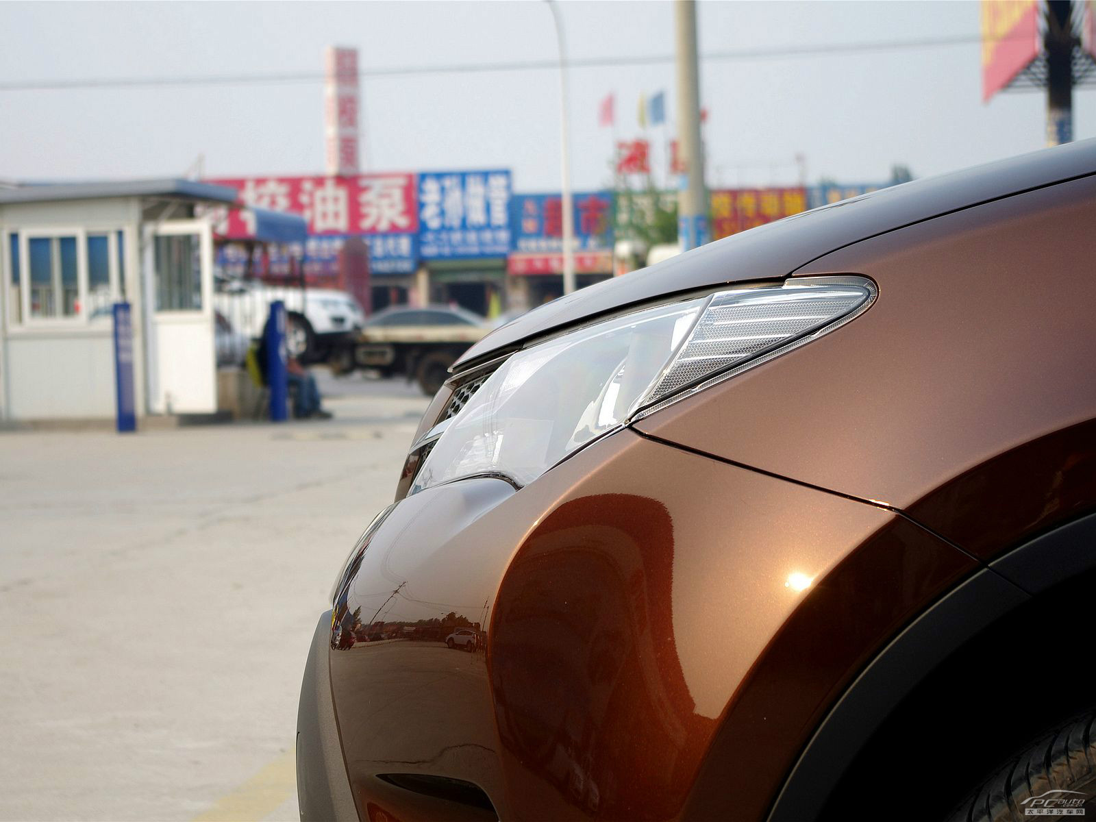 RAV4榮放外觀高清大圖
