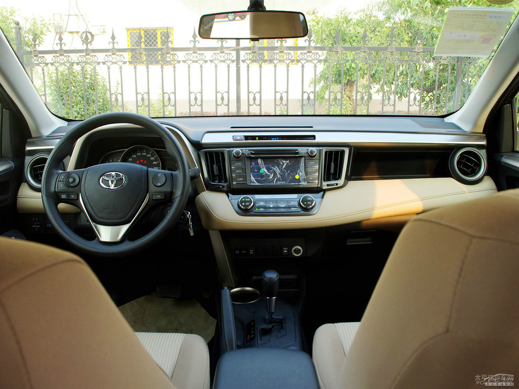 ĸɫRAV4sп؃(ni)DƬ
