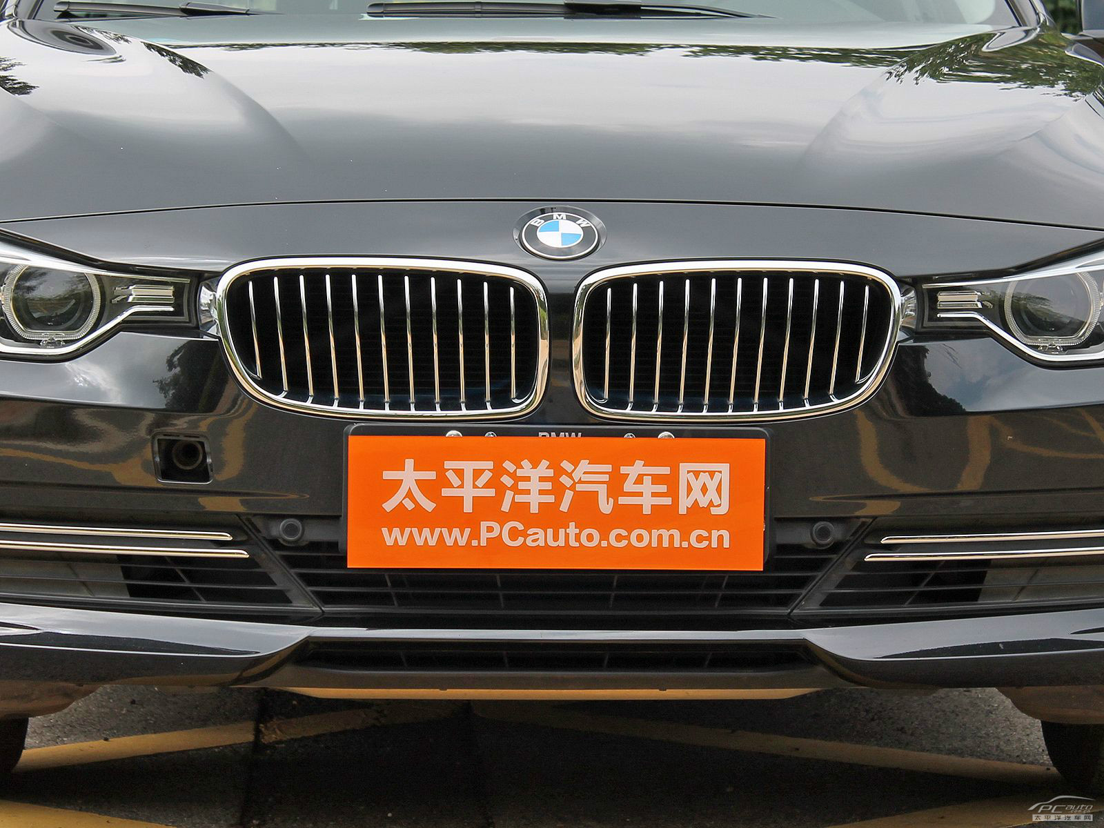 寶馬3系外觀高清大圖