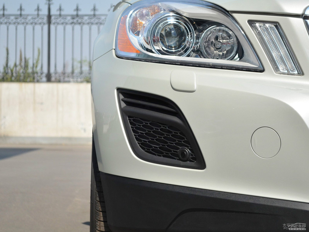 ѩ֠XC60(M(jn))܇^^DƬ