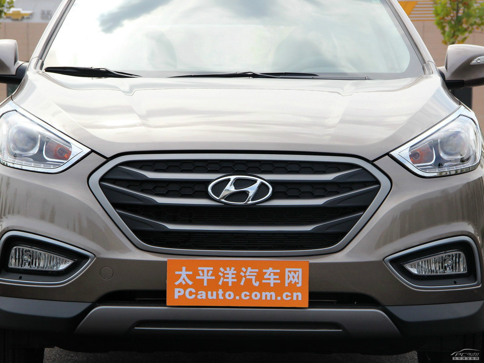 北京現(xiàn)代ix35外觀高清大圖