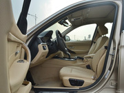 2013款 改款 328Li 豪華設(shè)計(jì)套裝