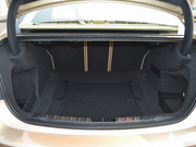 2013款 改款 328Li 豪華設(shè)計(jì)套裝