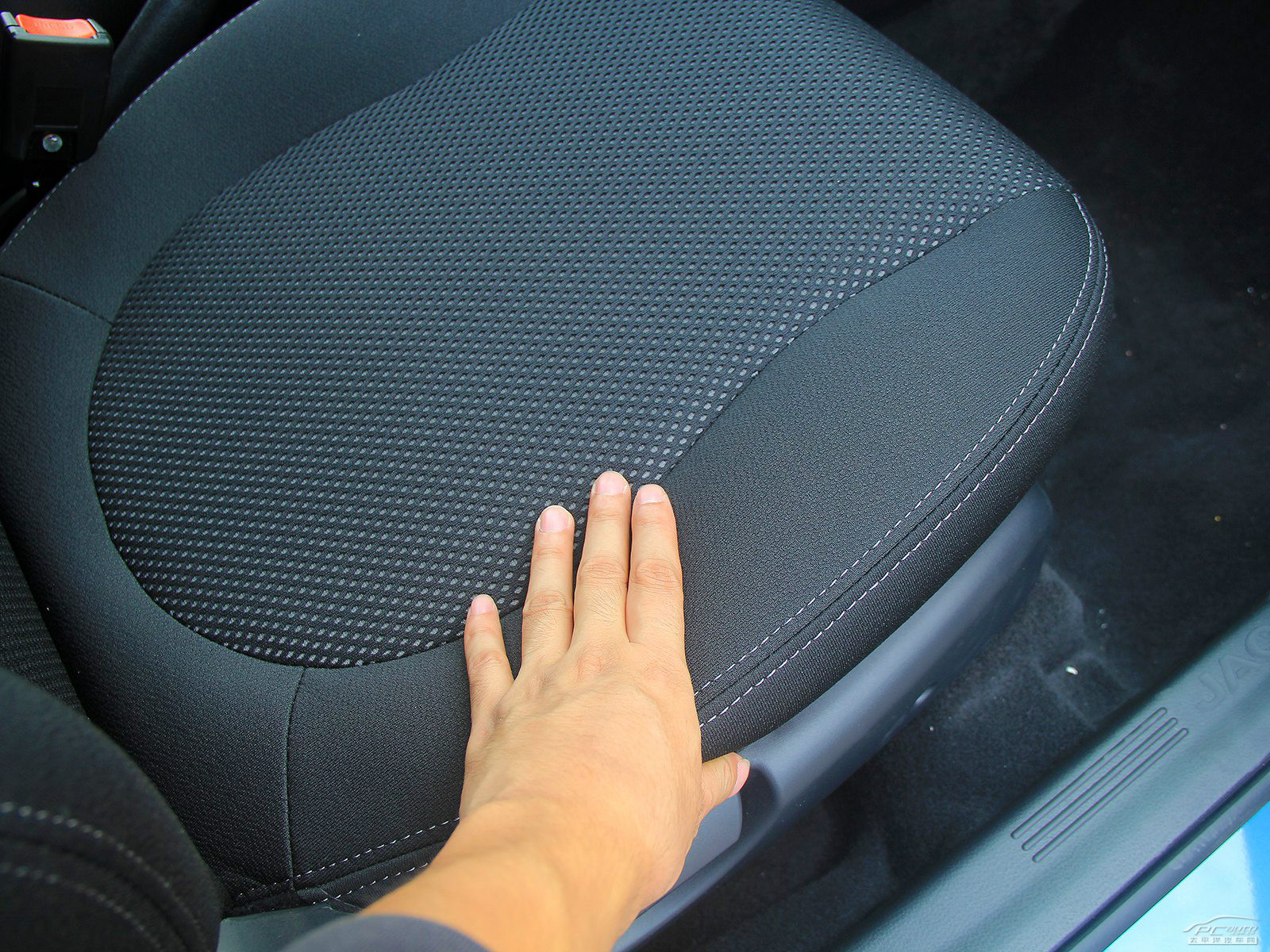 悅悅內(nèi)飾高清大圖