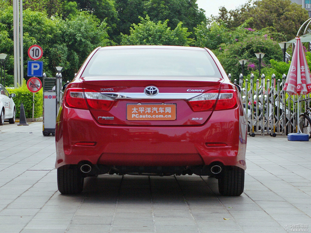 珊瑚紅凱美瑞整車外觀外觀圖片