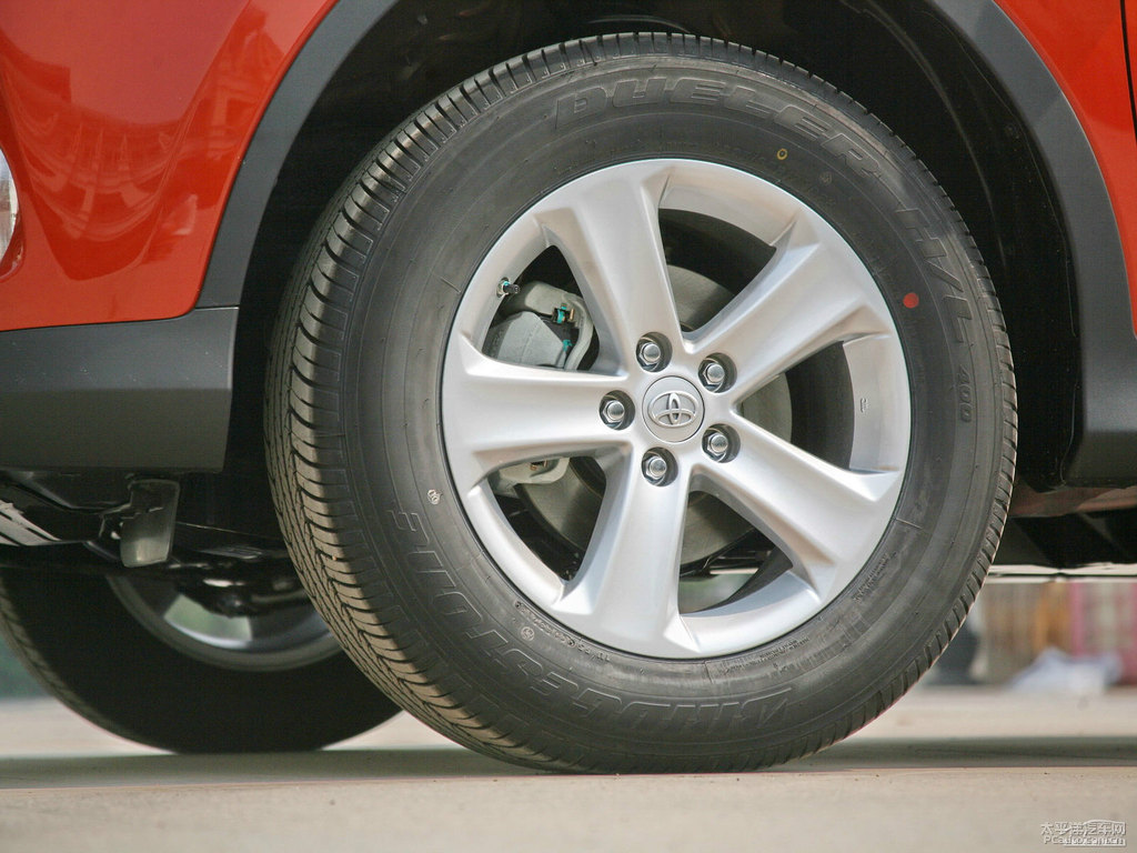 橙色RAV4榮放車身外觀圖片