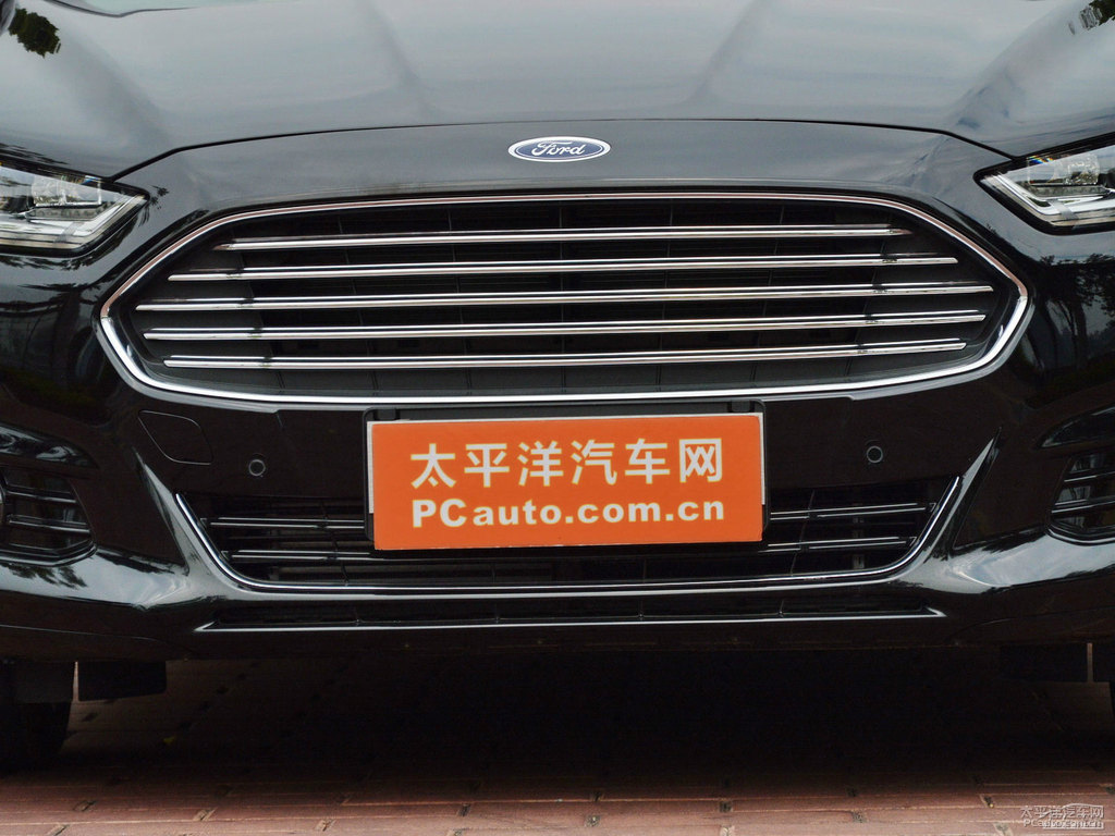 銀沙黑蒙迪歐車頭外觀圖片