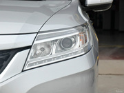 2013款 1.8L 自動(dòng)豪華版 2013款 1.8L 自動(dòng)豪華版