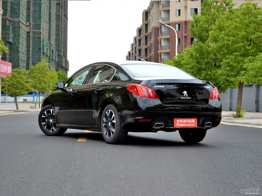 碳晶黑標致508整車外觀外觀圖片