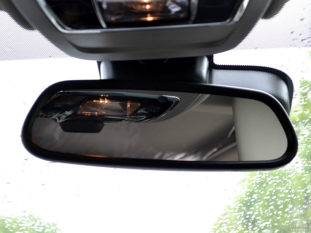 碳晶黑標(biāo)致508車廂內(nèi)飾圖片