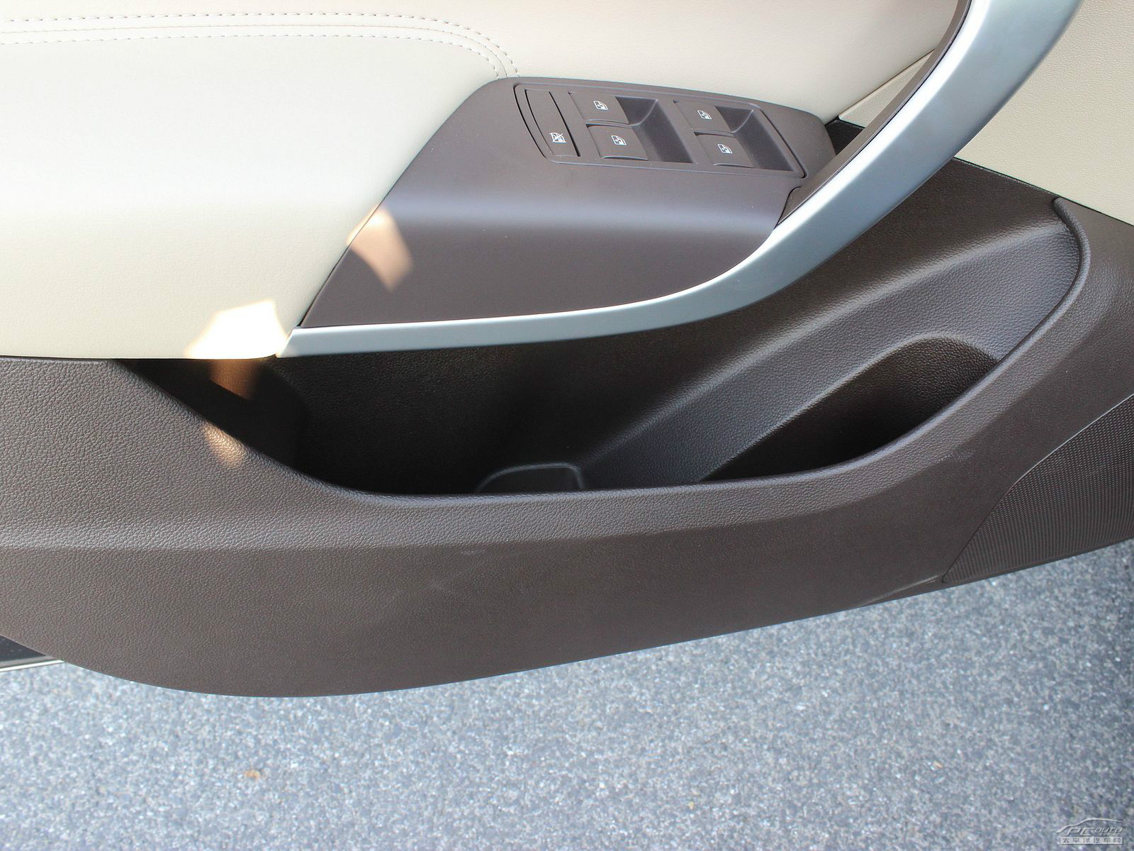 君威空間高清大圖